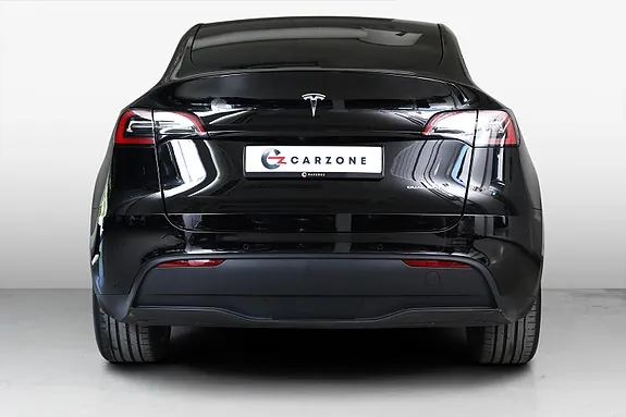 Tesla Model Y 2023 photo 5