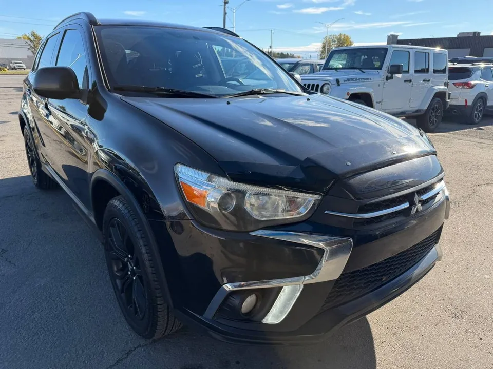 Mitsubishi Rvr 2018 photo 2