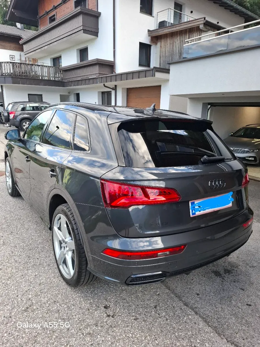 Audi Q5 2019 photo 2