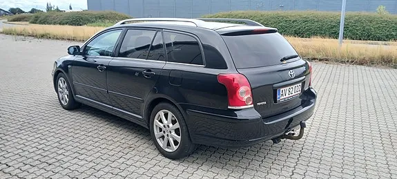 Toyota Avensis 2006 photo 3