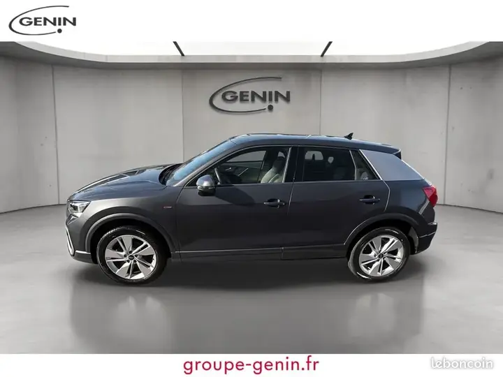 Audi Q2 2022 photo 2