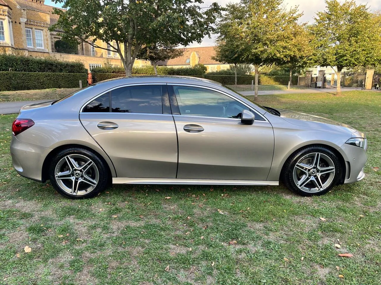Mercedes-Benz A-Class 2019 photo 5