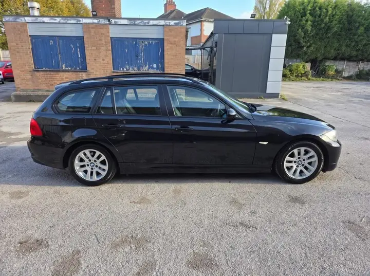 BMW 3 Series 2007 photo 2