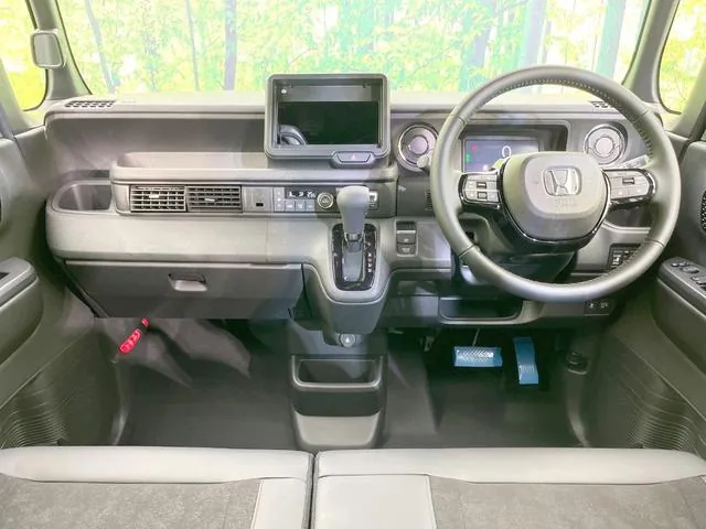Honda N-Box Custom 2026 photo 2