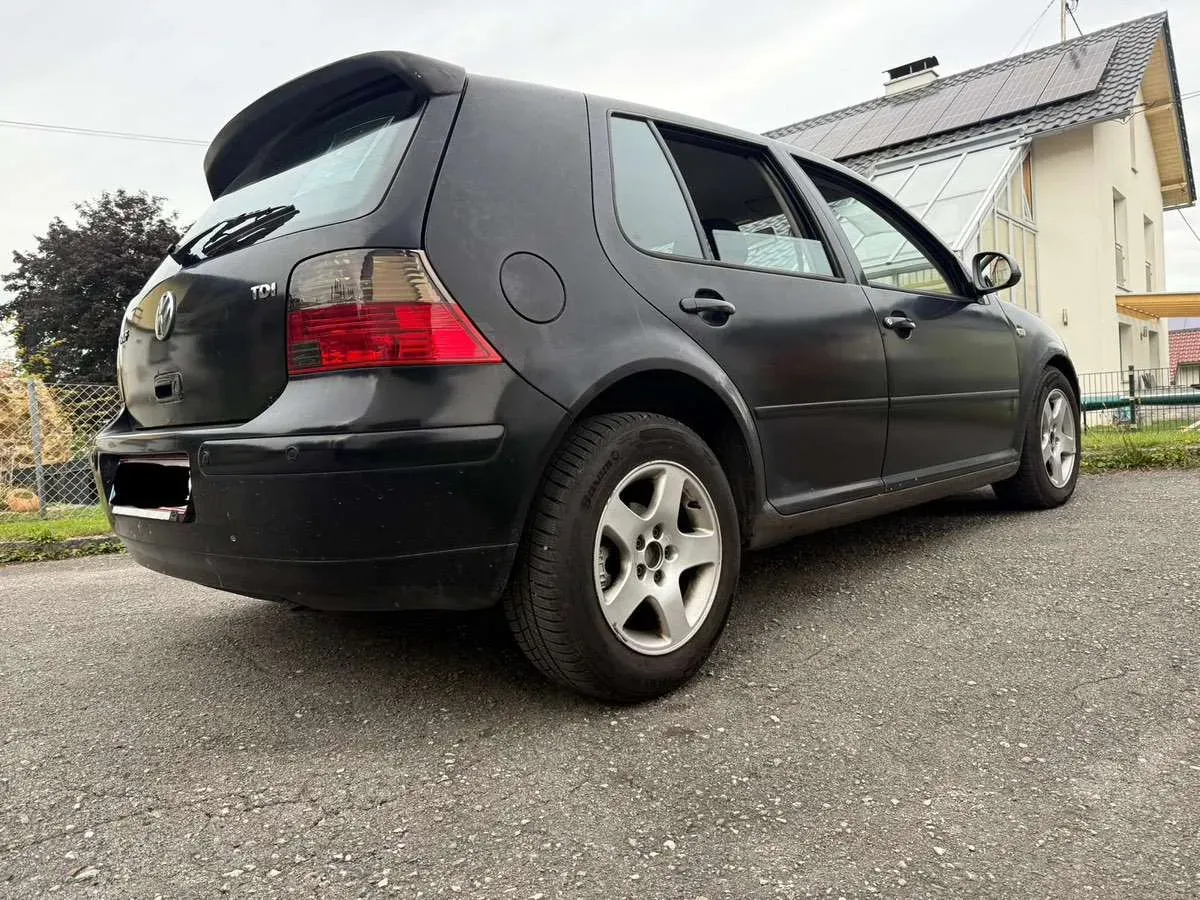 Volkswagen Golf 2000 photo 3