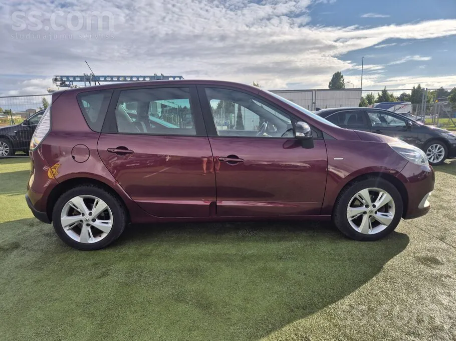 Renault Scenic 2015 photo 4