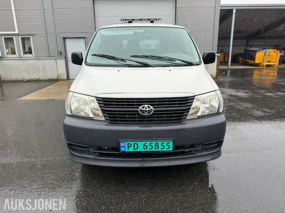 Toyota Hiace 2006 photo 3