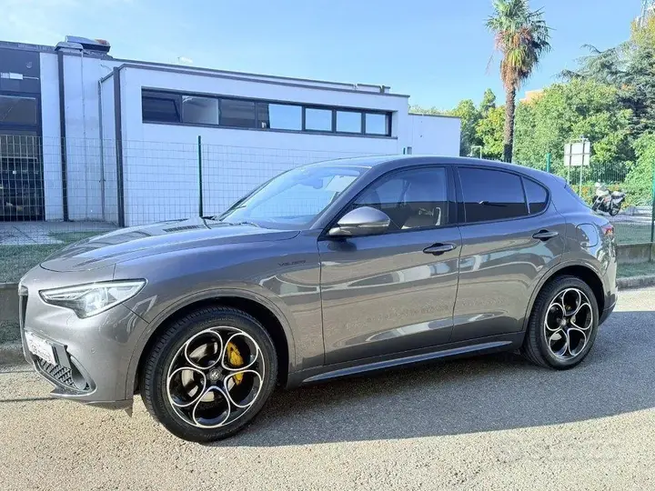 Alfa Romeo Stelvio 2021 photo 2