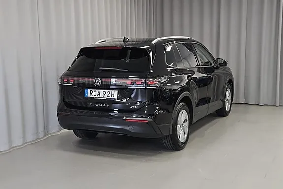 Volkswagen Tiguan 2025 photo 3