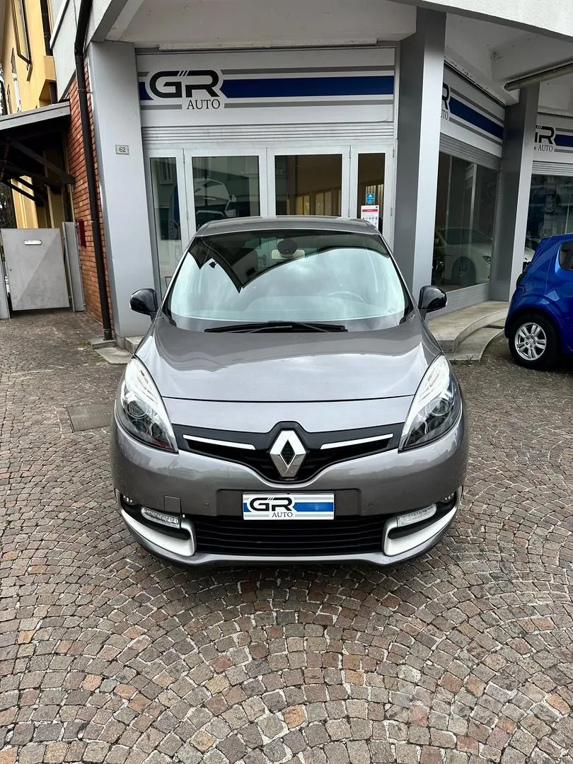 Renault Scenic 2016 photo 2