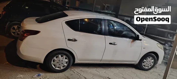 Nissan Sunny 2014 photo 2