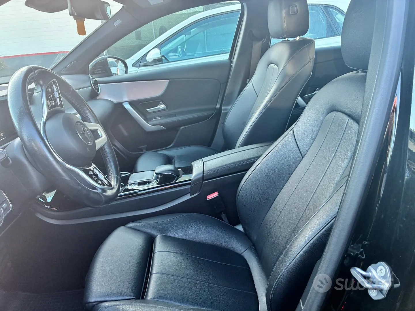 Mercedes-Benz C-Class 2018 photo 4