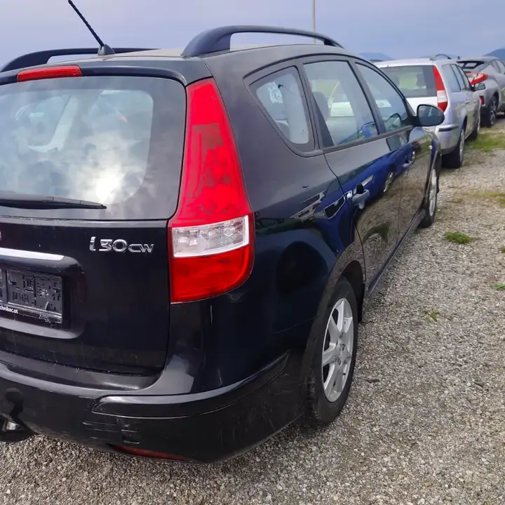 Hyundai I30 2011 photo 3