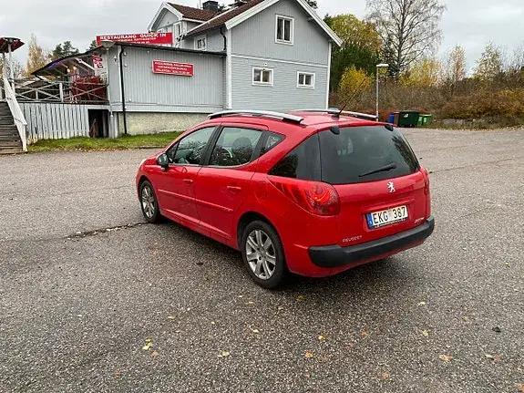 Peugeot 207 Sw 2008 photo 4