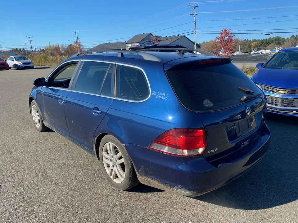 Volkswagen Jetta 2011 photo 2