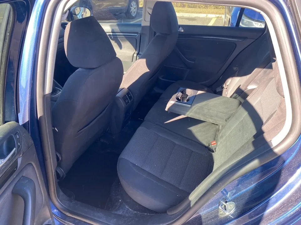 Volkswagen Jetta 2011 photo 4