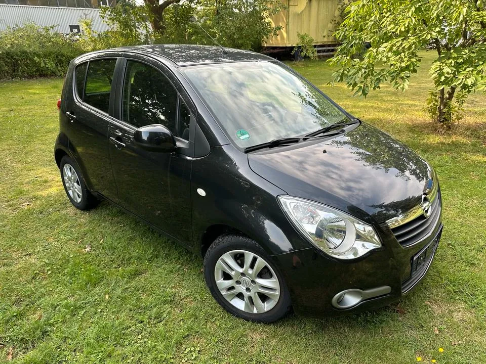 Opel Agila