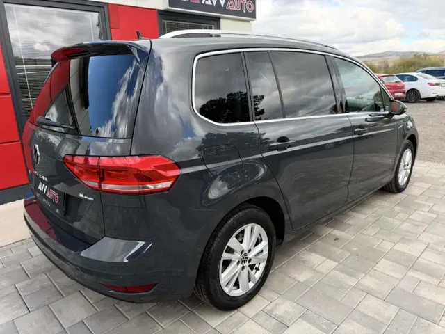 Volkswagen Touran 2023 photo 4