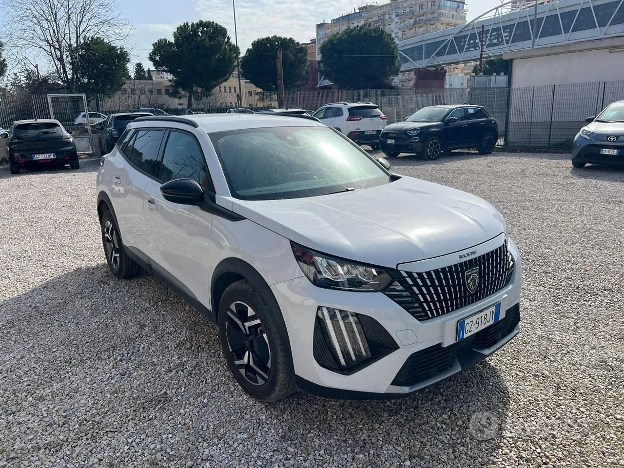 Peugeot 2008 2025 photo 3