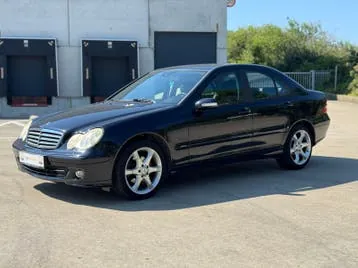 Mercedes-Benz C-Class 2005 photo 3