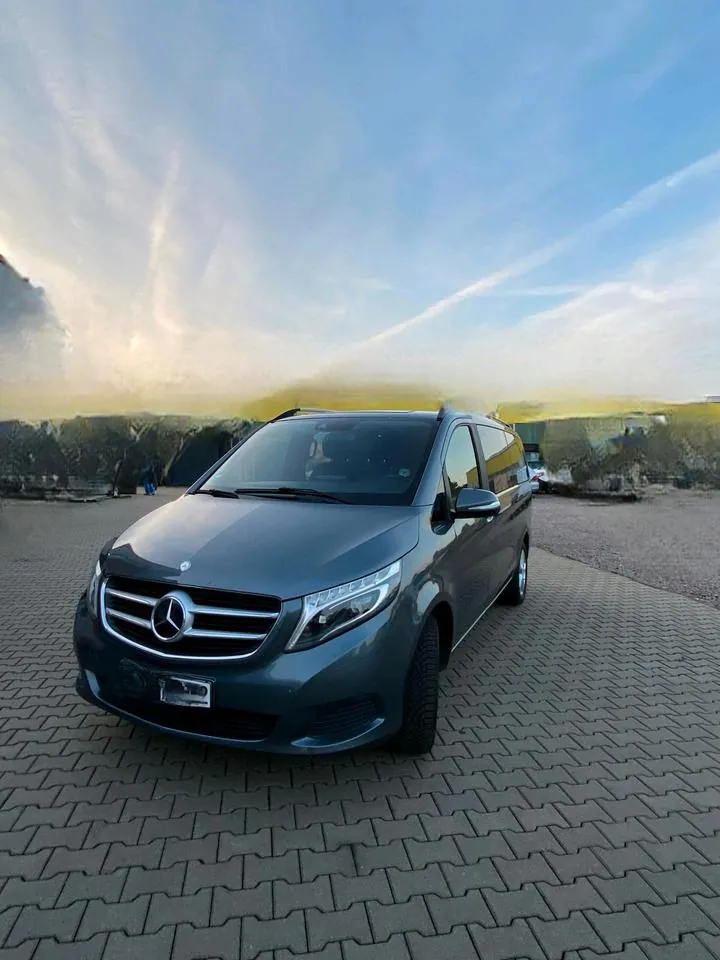 Mercedes-Benz V 250 D