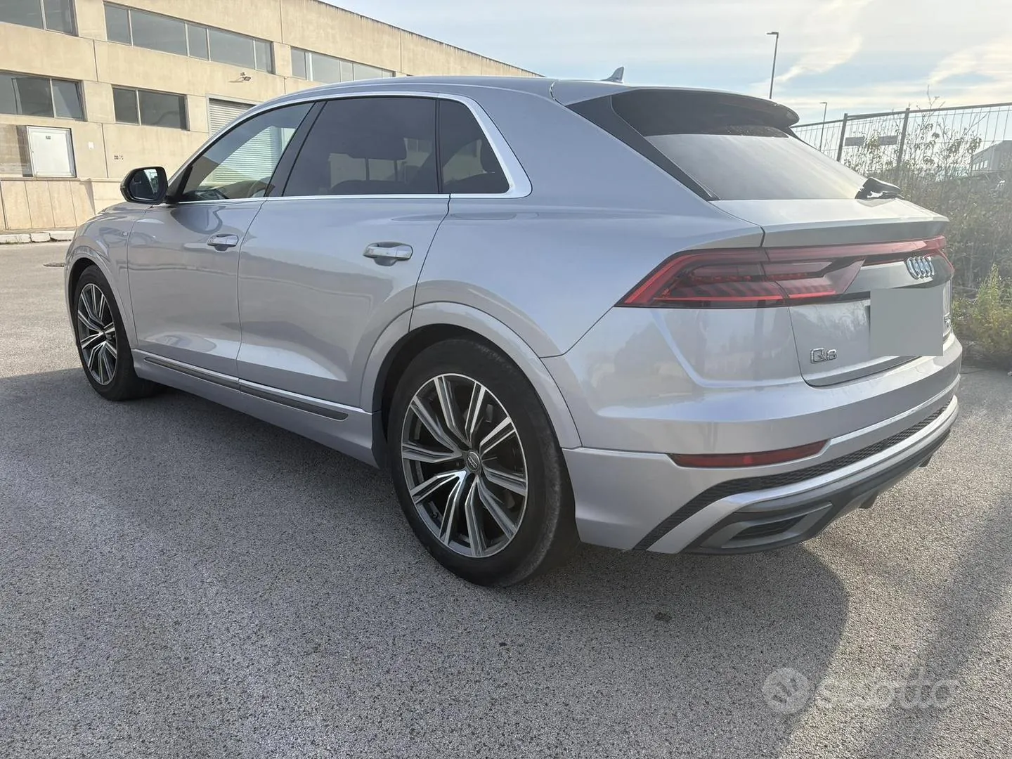 Audi Q8 2018 photo 2