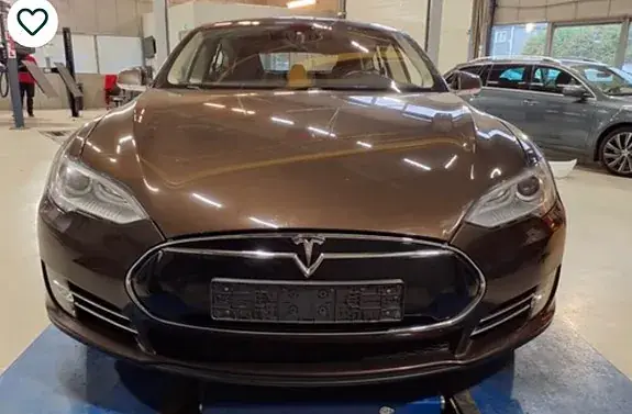 Tesla Model S 2014 photo 2