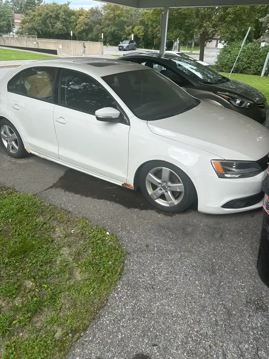 Volkswagen Jetta 2013 photo 2