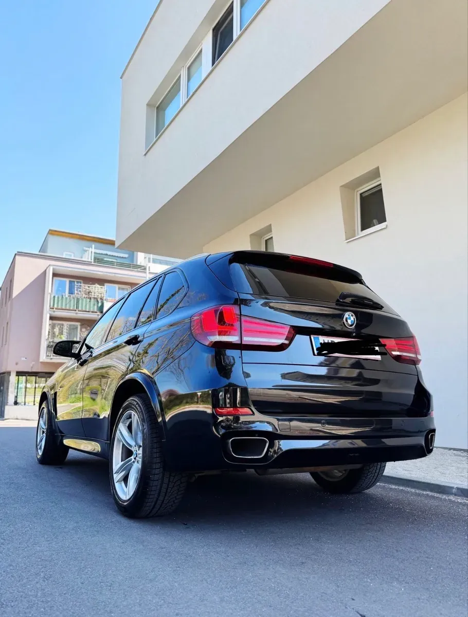 BMW X5 2014 photo 2