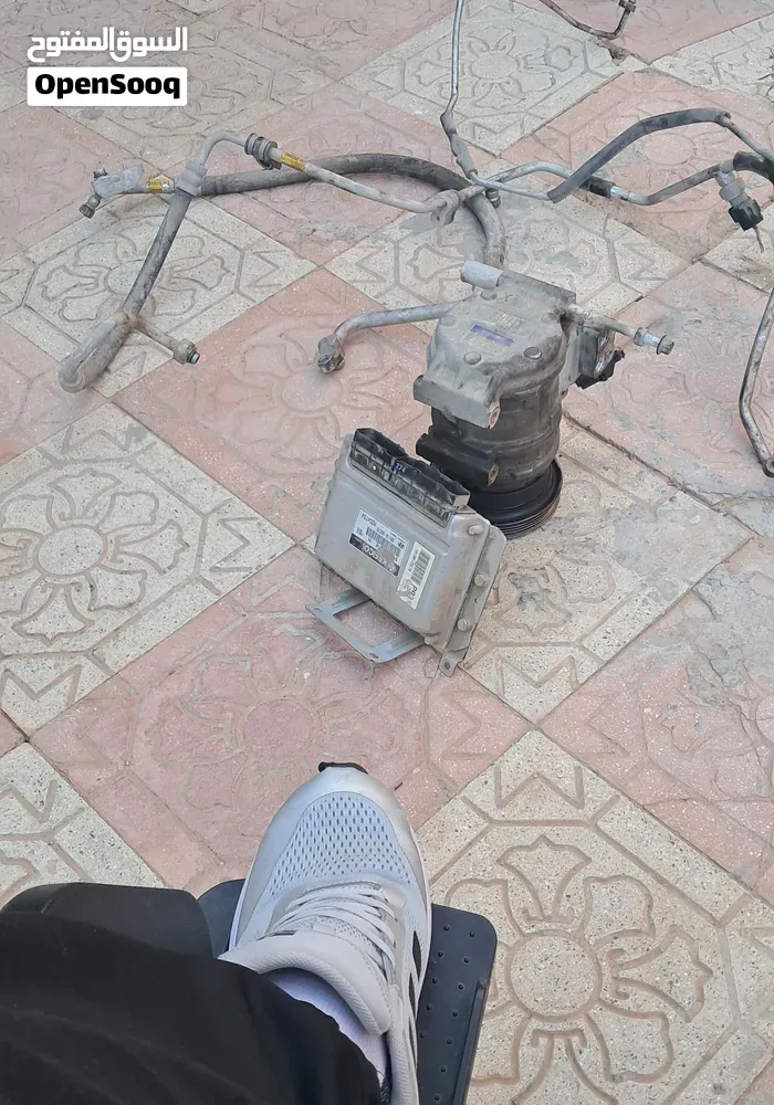 Hyundai Verna 2004 photo 2