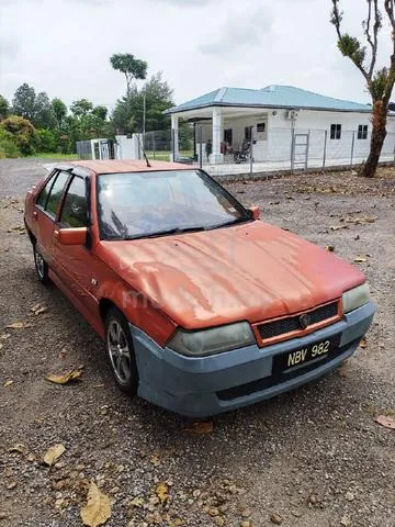 Proton Iswara