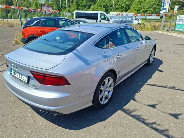 Audi A7 2015 photo 3