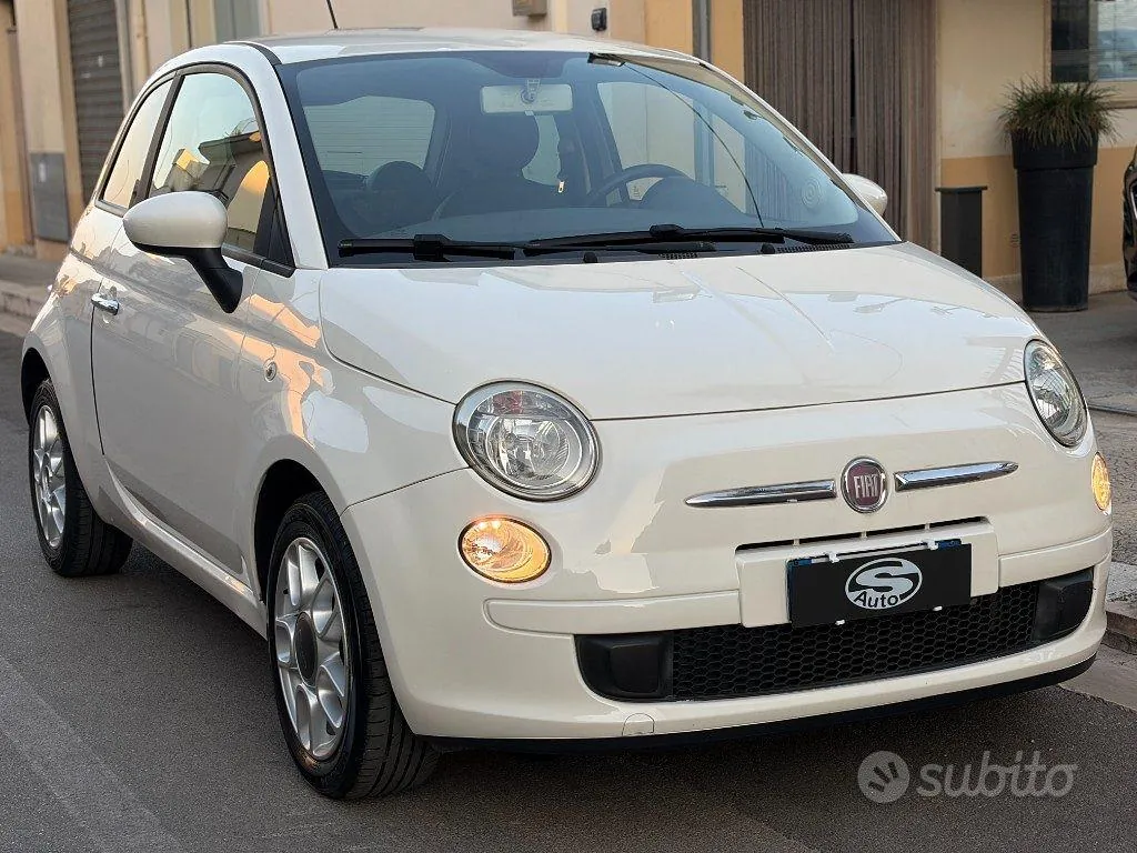 Fiat 500 2011 photo 2