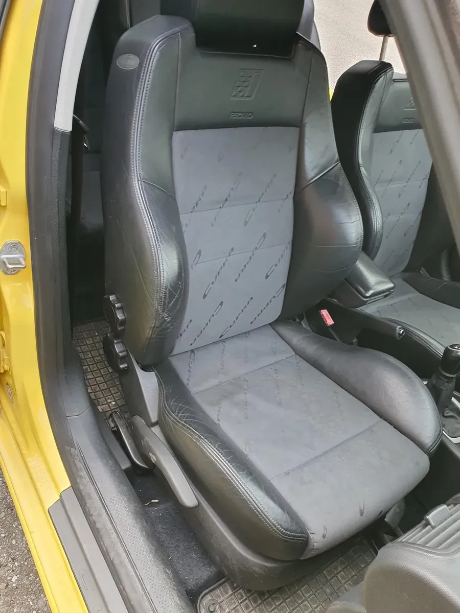 Seat Leon 2001 photo 3
