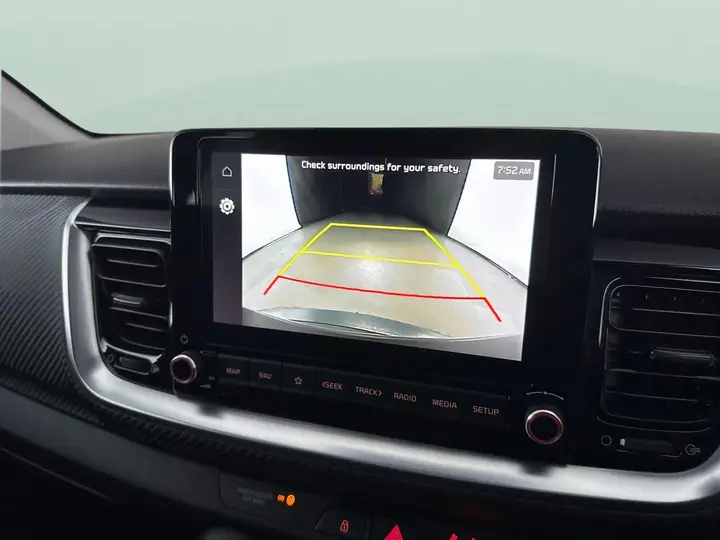 Kia Stonic 2023 photo 5