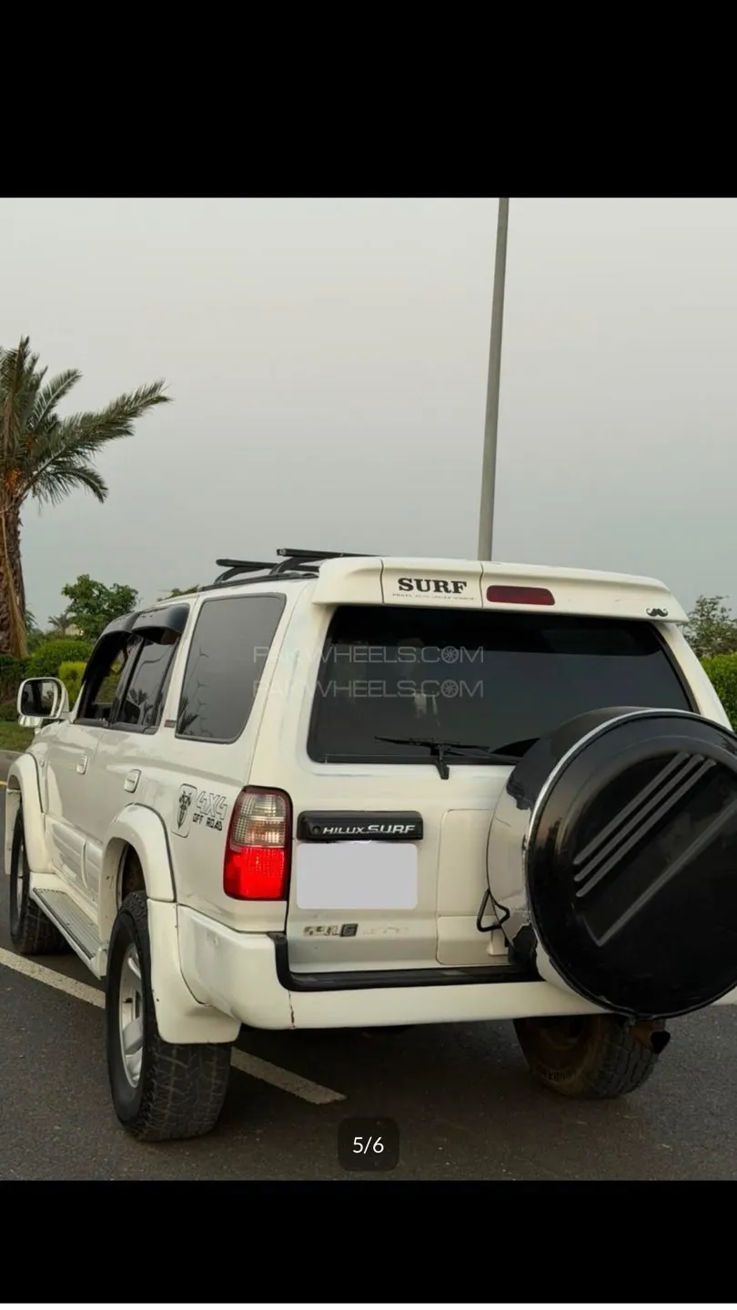 Toyota Hilux Surf