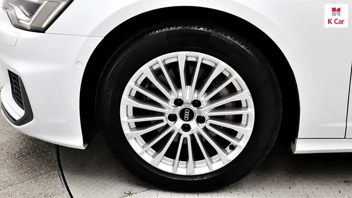 Audi A6 2021 photo 5