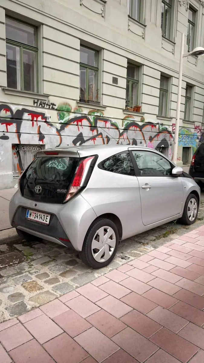 Toyota Aygo 2015 photo 2