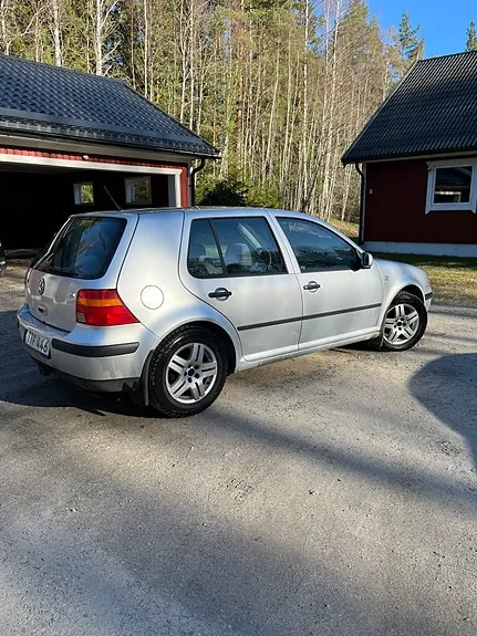 Volkswagen Golf Iv 2003 photo 2