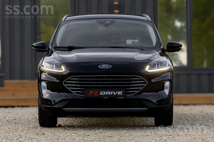 Ford Kuga 2023 photo 2