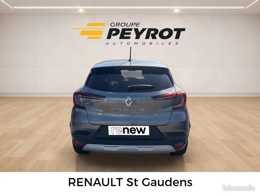 Renault Captur 2024 photo 4