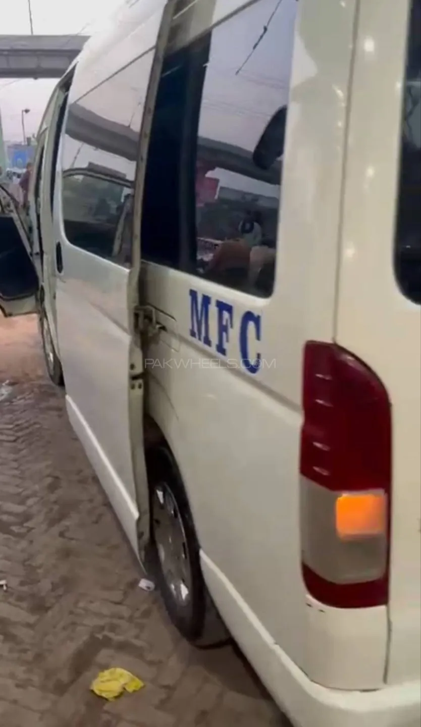 Toyota Hiace