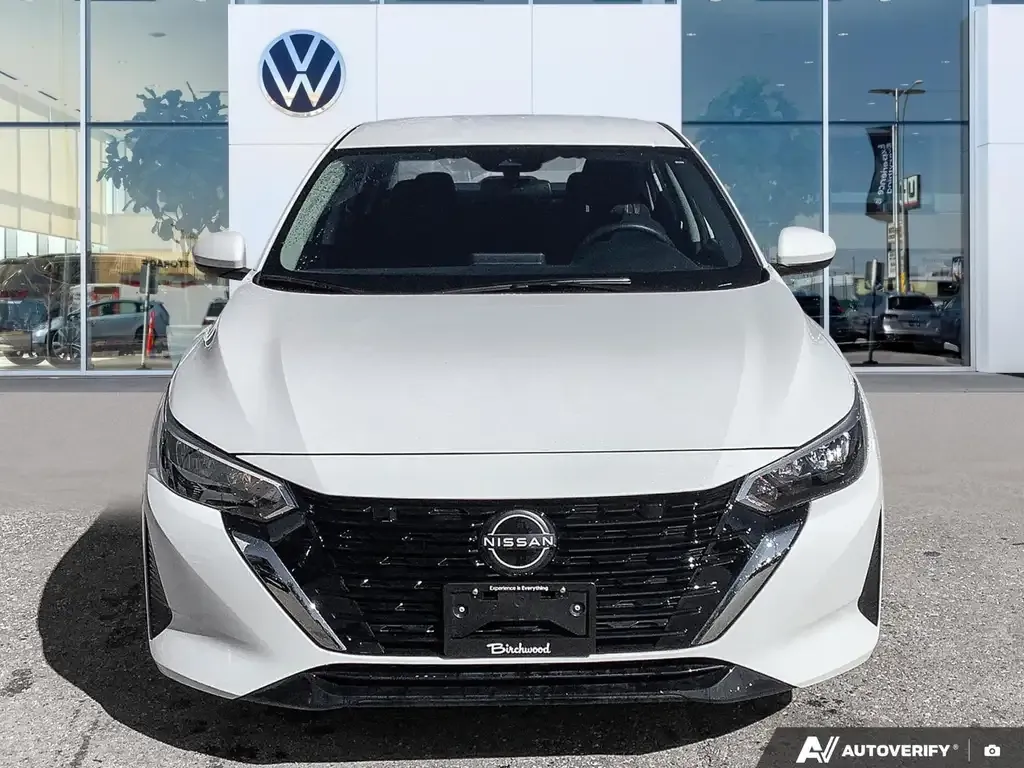 Nissan Sentra 2024 photo 2