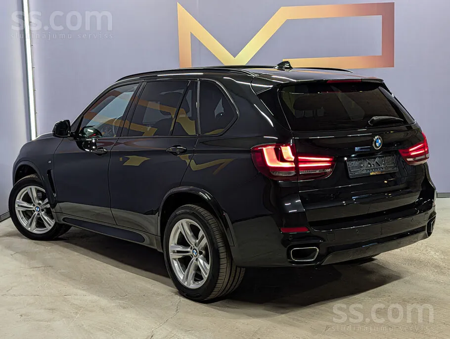 BMW X5 2014 photo 2