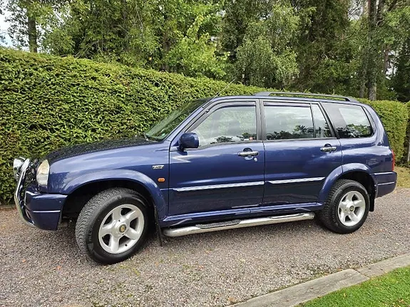 Suzuki Grand Vitara 2002 photo 2