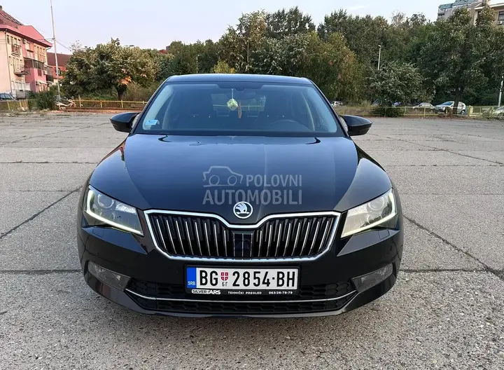 Skoda Superb 2018 photo 3