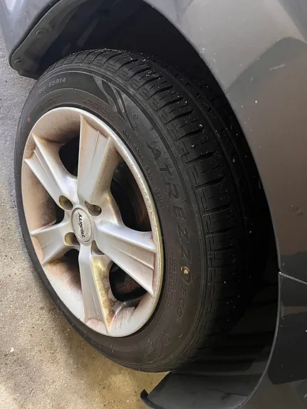 Toyota Aygo 2011 photo 3
