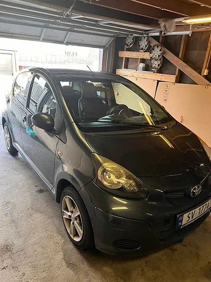 Toyota Aygo 2011 photo 2