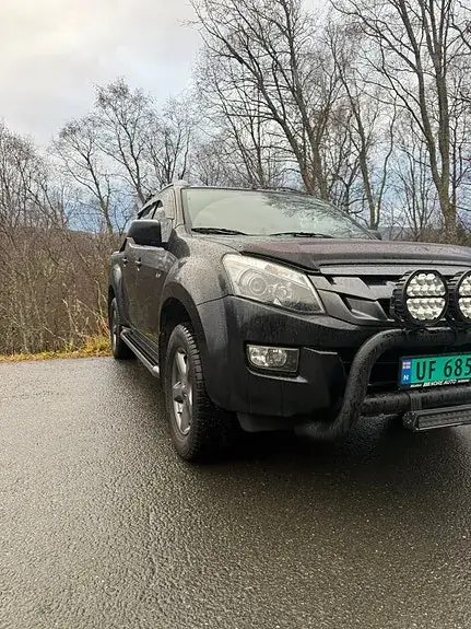 Isuzu D-Max 2015 photo 4