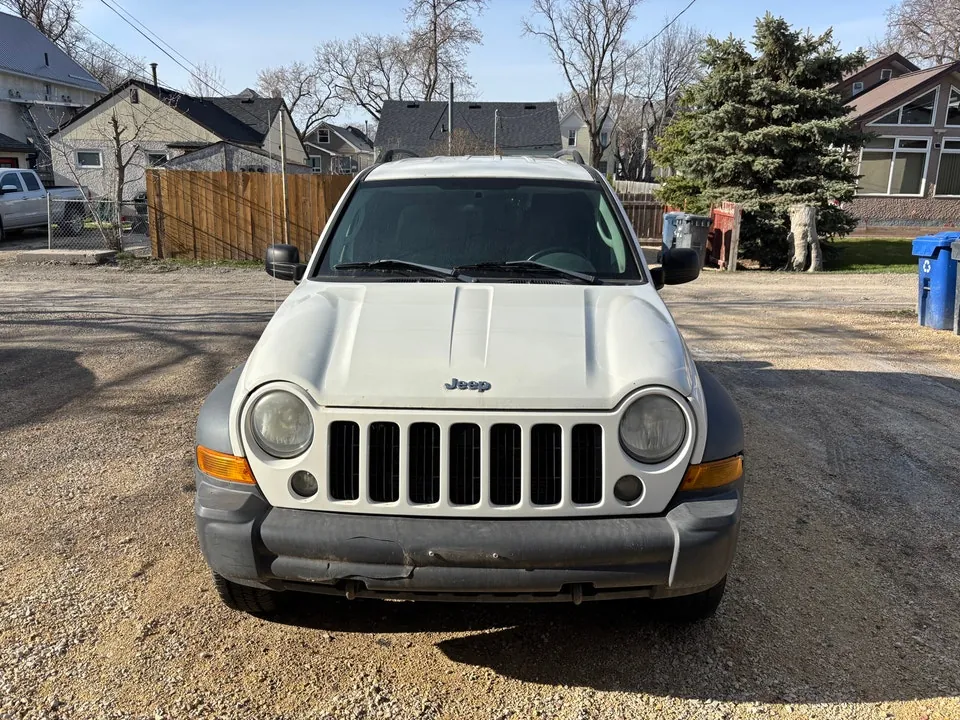 Jeep Liberty 2007 photo 3